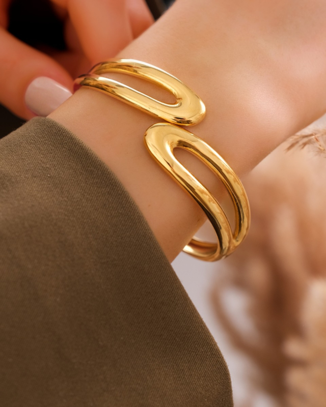 gouden bangle met trending drop