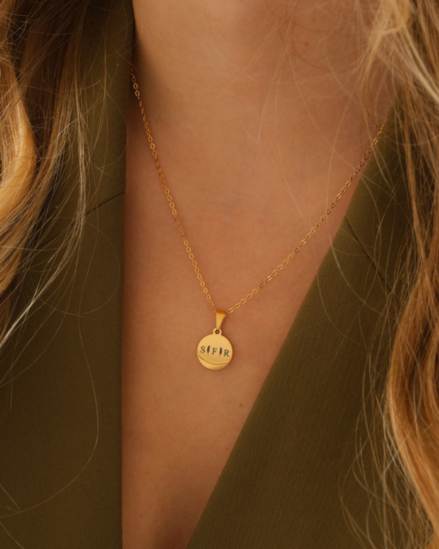 gouden ketting met 3 initialen