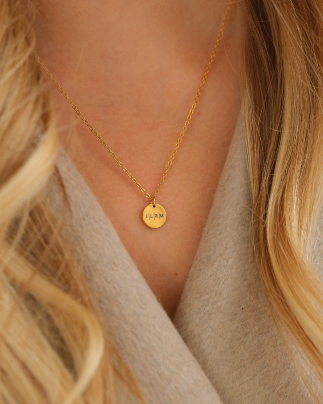 gouden initial ketting met 4 letters