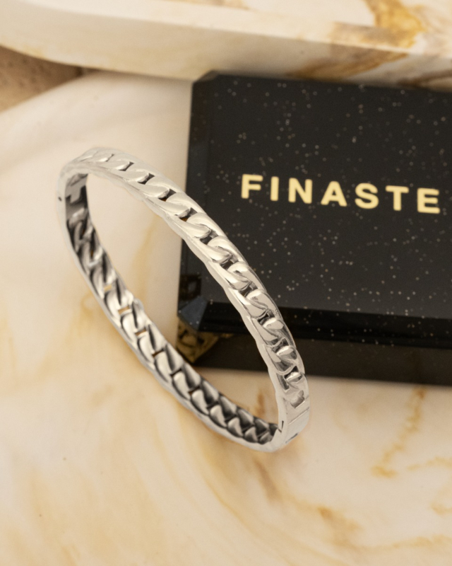 zilveren chain bangle in sieradendoosje