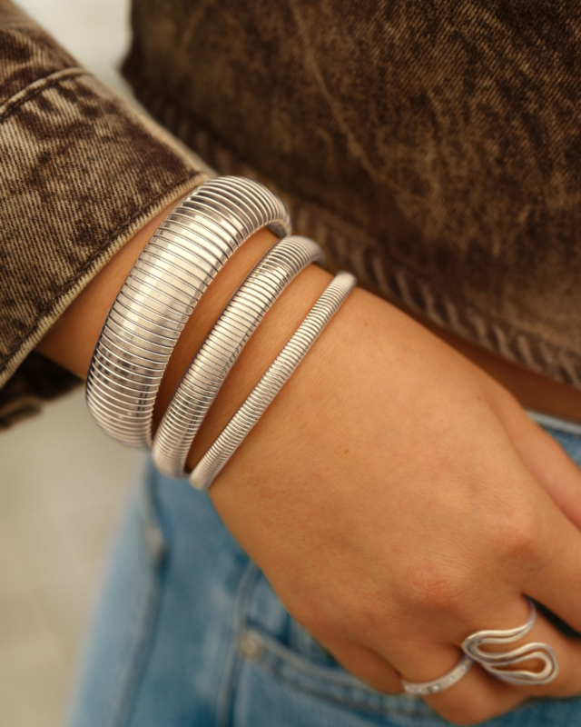 Zilveren bangle combinatie