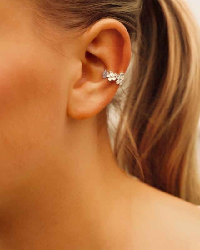 Ear cuff bloemen zilver