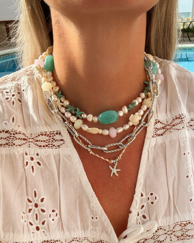 Zilveren necklaceparty zomer