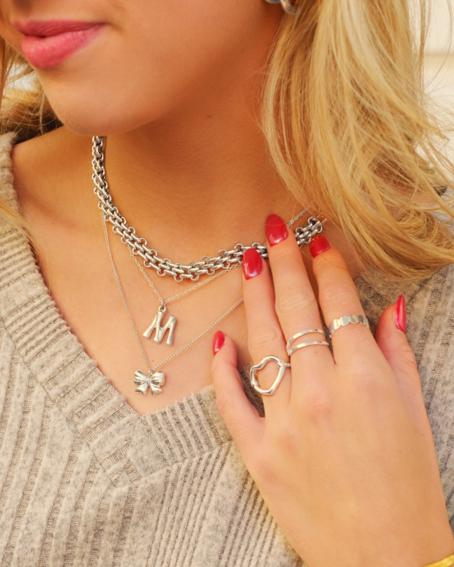 Zilveren sieraden look