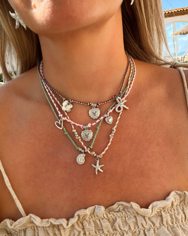 Touwtjes ketting met bedels