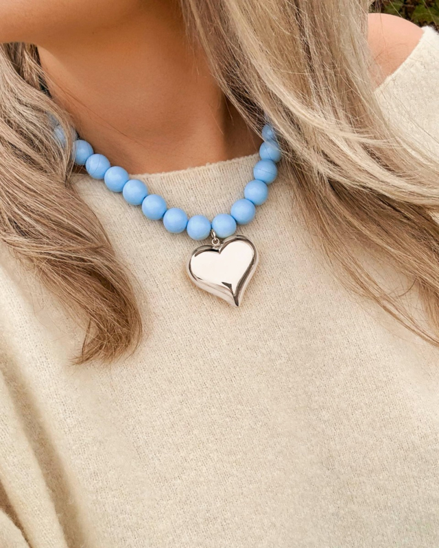 Blauwe kralen ketting met hart