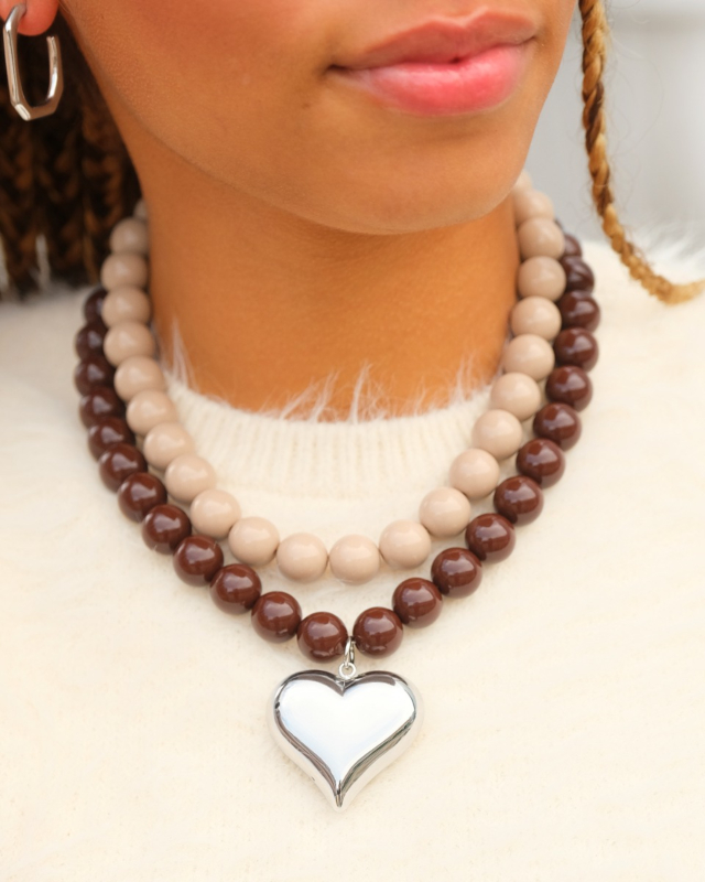 Necklaceparty met kralen kettingen