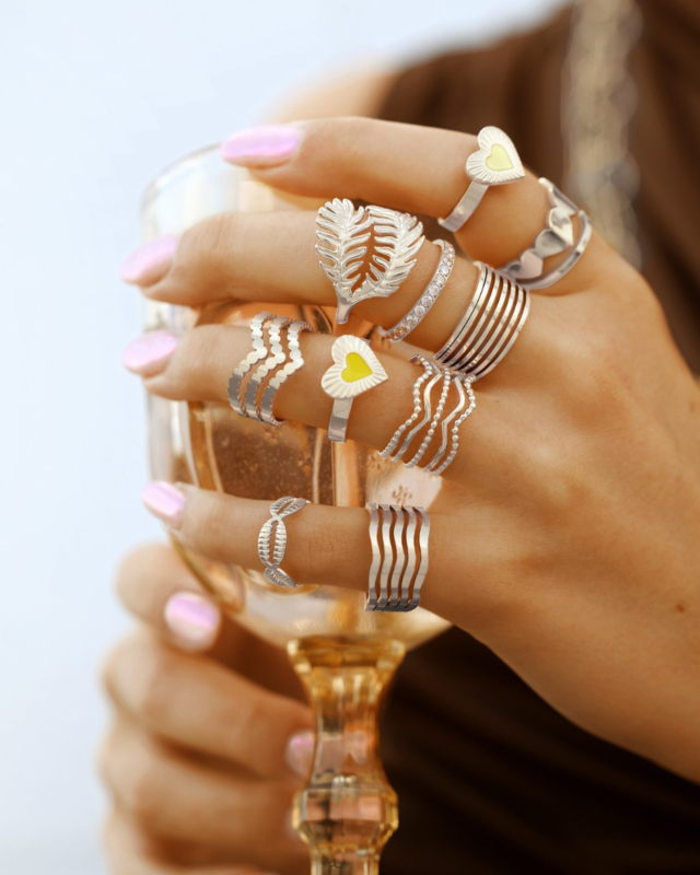 zilveren ringen combinatie