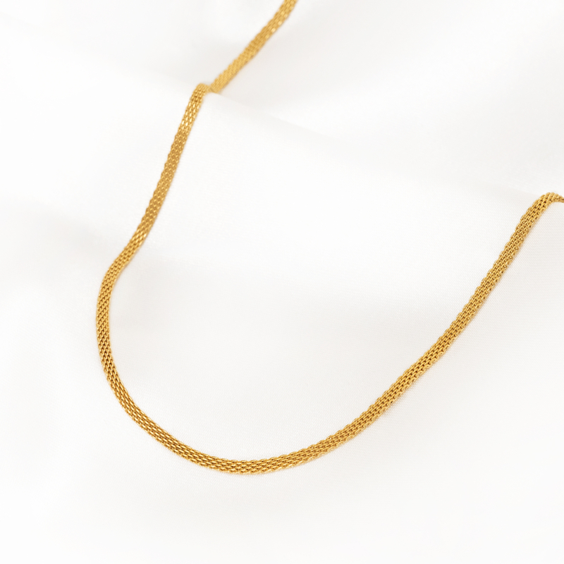 Gouden schakelketting met chains