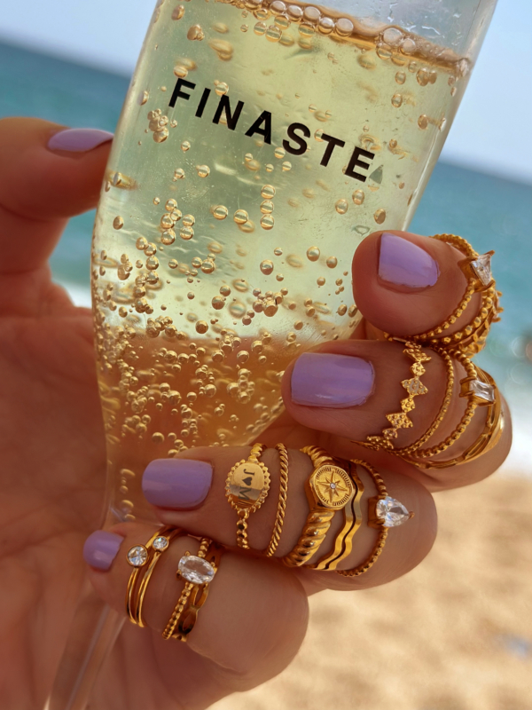 Influencer ring drop goudkleurig