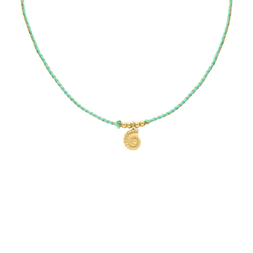 Groene ketting met schelp bedel goudkleurig