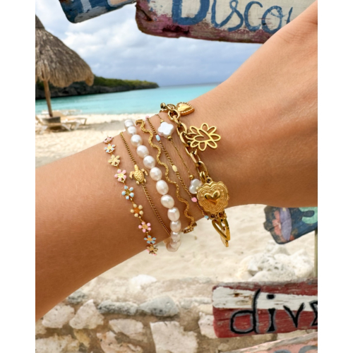 Flower bracelet pastel goudkleurig
