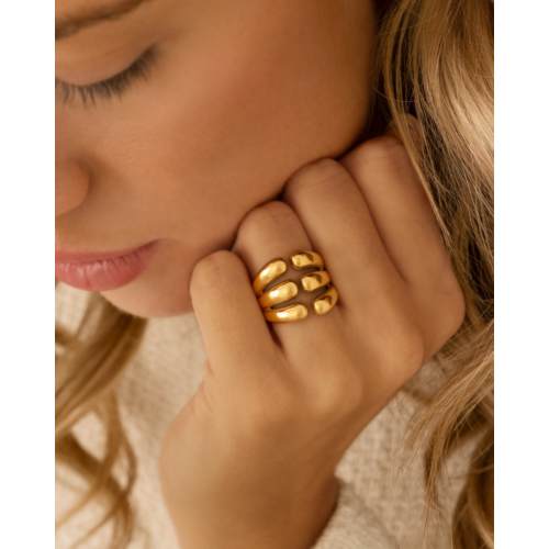 Ring triple drops goudkleurig