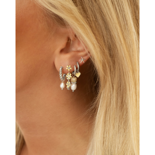 Flower earrings yellow