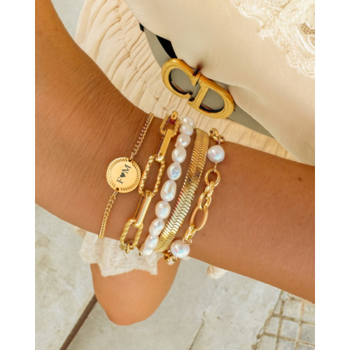 Plat armbandje goud kleurig