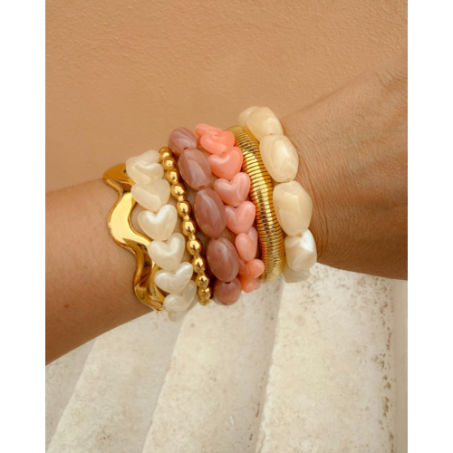 Kralenarmband hartjes oranje