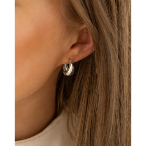 Mini teardrop hoops
