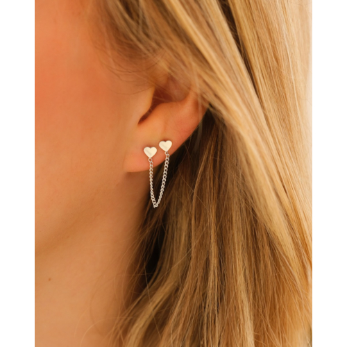 Dubbele hartjes oorbel met kettinkje