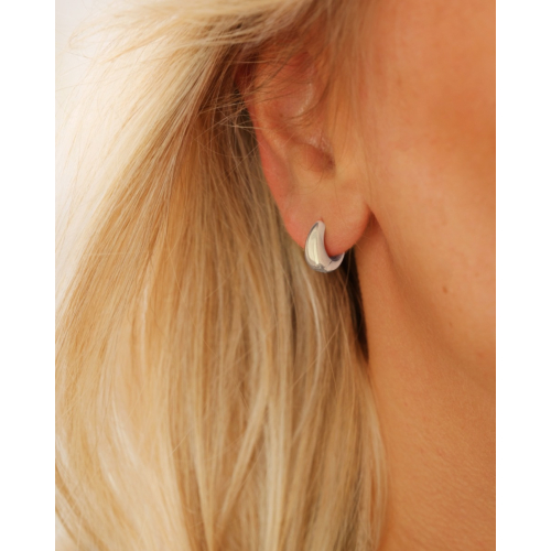 Tiny teardrop hoops