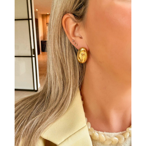 Ovale stud oorbellen goudkleurig