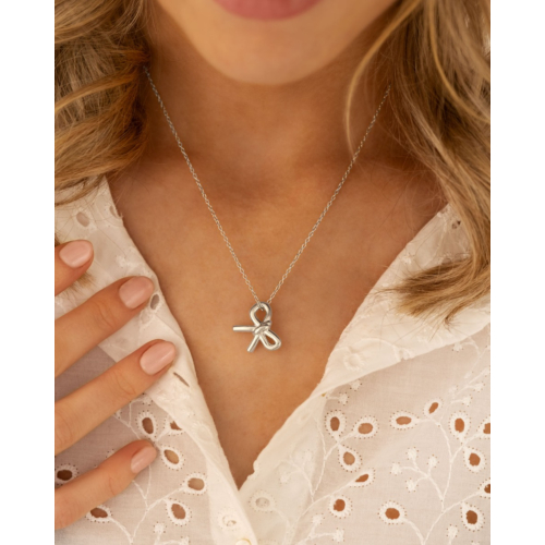 Strikjes ketting 