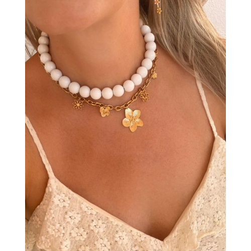 Bedelketting met bloemetjes goudkleurig