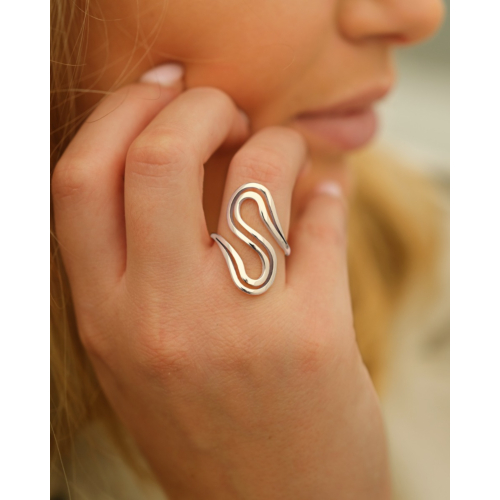 Statement ring golvend