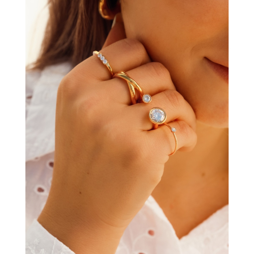 Ring met Steentje Goud kleurig