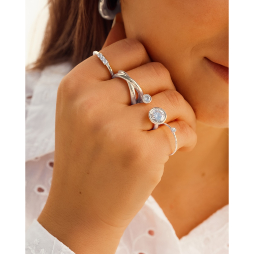 Ring met Steentje kleur zilver