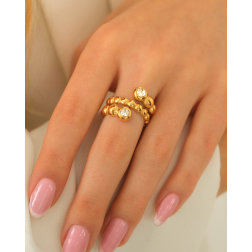 Triple ring met steentjes goudkleurig