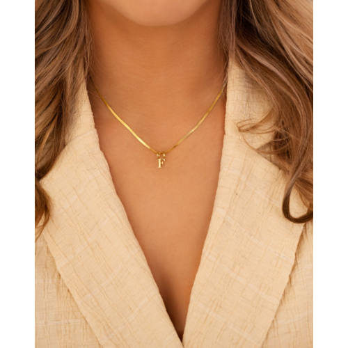 Letter ketting musthave goud kleurig