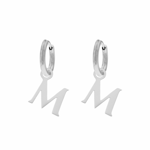 Oorringetjes met initial kleur zilver
