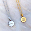 Zilveren en gouden ketting met tekst