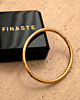 Gouden bangle rond met sieradendoosje