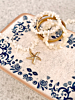 Gouden sieraden met kralen
