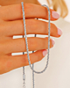Zilveren gedraaide chain ketting in hand