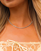 Zilveren ketting gedraaid