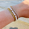 armbandjes om pols