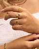Influencer ring triangle goudkleurig