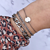 Trendy look van armbanden om te kopen
