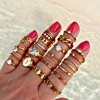 Gouden ringparty om hand