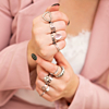 zilveren ring party om vingers