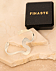 Zilveren swirl bangle met sieradendoosje