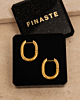 Gouden chunky hoops in sieradendoosje