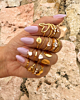 Gouden ringparty met steentjes