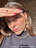 influencer met statement bloemen oorbellen van Finaste 