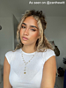 influencer met musthave ketting