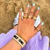 gouden ringen en armbanden