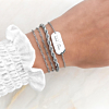 Mooie set van armbandjes om de pols voor een trendy look