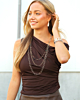 zilveren sieraden look met lange kettingen